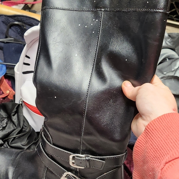 Size 8 1/2 Arizona black boots - Picture 6 of 8